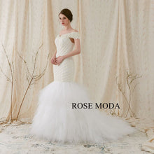 Load image into Gallery viewer, Rosemoda-mermaid-weddingdress-c-side