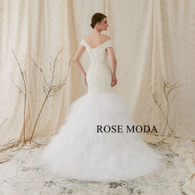 Load image into Gallery viewer, Rosemoda-mermaid-weddingdress-f-back.jpg