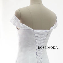 Load image into Gallery viewer, rosemoda-Africa-mermaid-wedding-dress-g.jpg