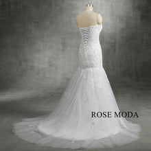 Load image into Gallery viewer, rosemoda-Plunging-Sweetheart-Lace-Mermaid-Wedding-Dress-c.jpg