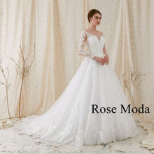Load image into Gallery viewer, rosemoda-a-line-lace-weddingdress-c-side