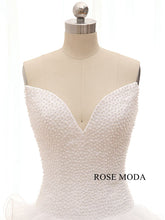Load image into Gallery viewer, rosemoda-ball-gown-weddingdress-d-detail