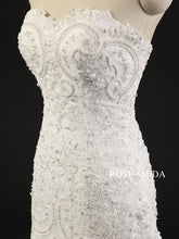 Load image into Gallery viewer, rosemoda-beading-lace-mermaid-wedding-dress-f.jpg