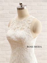 Load image into Gallery viewer, rosemoda-cut-out-back-lace-mermaid-weddingdress-h.jpg