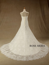 Load image into Gallery viewer, rosemoda-lace-trumpet-wedding-dress-c_dfa07274-9480-4a97-910d-87ad919bf202.jpg
