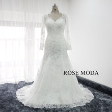 Load image into Gallery viewer, rosemoda-long-sleeve-fitted-trumpet-lace-wedding-dress-with-illusion-back-b.jpg