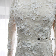 Load image into Gallery viewer, rosemoda-long-sleeve-muslim-lace-mermaid-wedding-dress-e.jpg