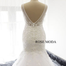 Load image into Gallery viewer, rosemoda-pearl-lace-mermaid-wedding-dress-e.jpg