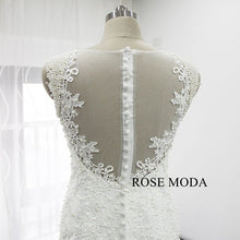 Load image into Gallery viewer, rosemoda-pearl-lace-mermaid-wedding-dress-f_8056e3c4-3100-4cba-9feb-2d003763670b.jpg