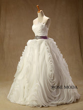 Load image into Gallery viewer, rosemoda-ruffled-organza-ball-gown-wedding-dress-b_411fdfe3-e610-4ec6-a807-244a1ec68d7a.jpg