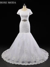 Load image into Gallery viewer, rosemoda-spuare-neck-lace-mermaid-wedding-dress-a.jpg