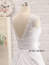 Load image into Gallery viewer, rosemoda-structured-lace-wedding-dress-j.jpg