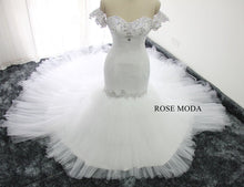 Load image into Gallery viewer, rosemoda-tiered-tufted-mermaid-wedding-dress-b.jpg