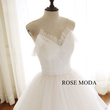 Load image into Gallery viewer, rosemoda-vintage-pincess-wedding-dress-d.jpg
