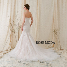 Load image into Gallery viewer, dress picture