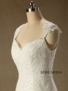 rosemoda-Lace-fit-and-flare-mermaid-wedding-dress-e_783081de-7aa4-4821-b9ac-70cab8ac8cf4.jpg