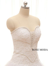 Load image into Gallery viewer, rosemoda-a-line-weddingdress-Edna-g.jpg
