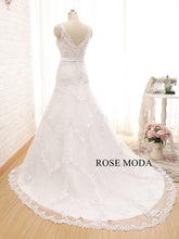 Load image into Gallery viewer, rosemoda-dropped-a-line-wedding-dress-d.jpg
