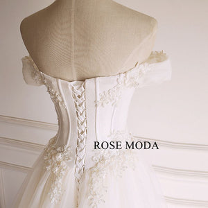 rosemoda-dropped-a-line-wedding-dress-f_2c1e7e7b-5d4f-4b1c-82ac-0e81540a1d12.jpg