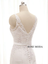 Load image into Gallery viewer, rosemoda-dropped-a-line-wedding-dress-i.jpg
