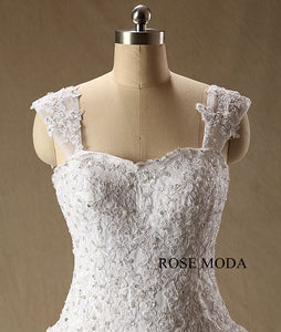 rosemoda-dropped-lace-ball-gown-wedding-dress-d_c52dea68-9f5c-4e64-8c99-a8a3675efb35.jpg