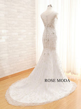 Load image into Gallery viewer, rosemoda-embroidery-mermaid-weddingdress-e.jpg
