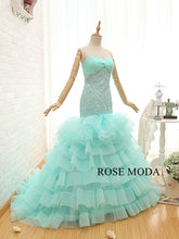 Load image into Gallery viewer, rosemoda-green-organza-mermaid-prom-dress-b.jpg
