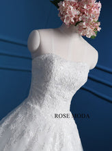 Load image into Gallery viewer, rosemoda-lace-ball-gown-wedding-dress-g_a6ec3cc1-57ce-49d8-998a-2a35252e6b26.jpg
