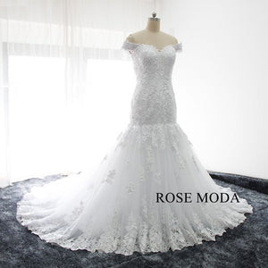 rosemoda-lace-mermaid-wedding-dress-b_8c1bbcad-1dd7-416f-a6b5-6cf1110557cc.jpg