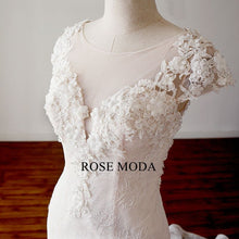 Load image into Gallery viewer, rosemoda-lace-mermaid-wedding-dress-c_b23c6b66-14bd-468d-9617-cacb3baad087.jpg
