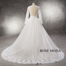 Load image into Gallery viewer, rosemoda-mermaid-wedding-dress-with-detachable-skirt-e.jpg
