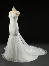 Load image into Gallery viewer, rosemoda-pearl-lace-mermaid-wedding-dress-b.jpg
