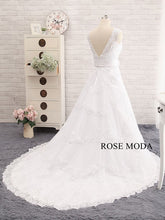 Load image into Gallery viewer, rosemoda-structured-lace-wedding-dress-f.jpg
