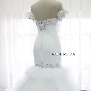 rosemoda-tiered-tufted-mermaid-wedding-dress-g.jpg