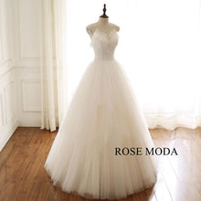 Load image into Gallery viewer, rosemoda-vintage-pincess-wedding-dress-b.jpg
